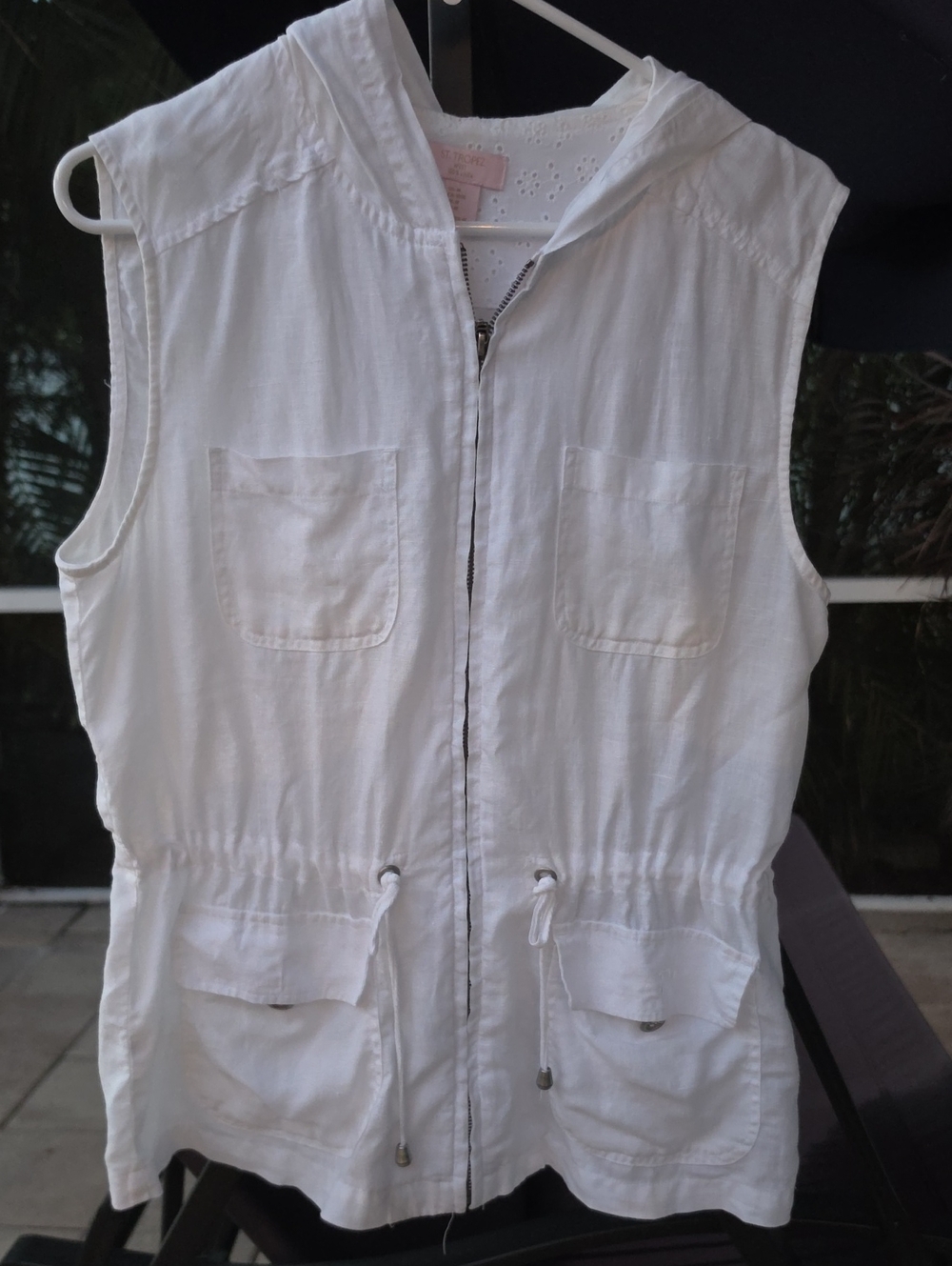 ST. TROPEZ WEST 100% Linen White Zip-Front Hooded Jacket Eyelet Lace